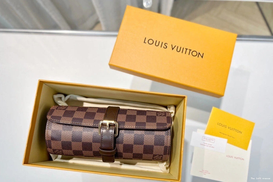 LV CUSTOM CASE WATCH CHECKERED 0809